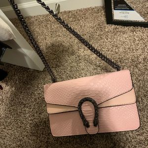 Pink cross body bag!!
